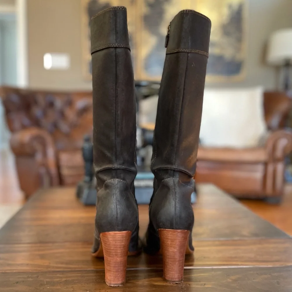 Frye Villager Lace Up Knee High Boots - Picture 3 of 7